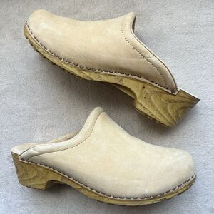 New‎ Terrain Tan Suede Mule Clogs Slip On Women 9 Faux Wood Heel Boho Hippie